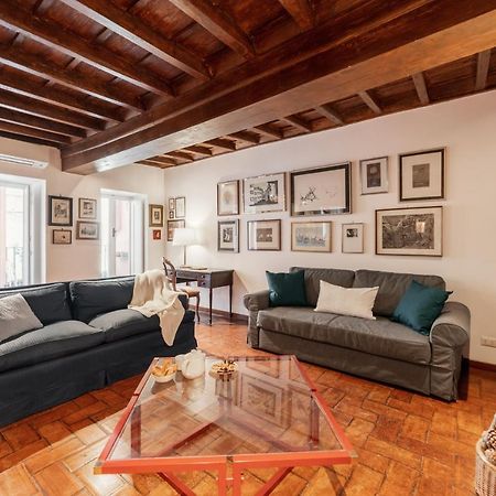 Domus Quiritum Charming, Appartamento D'Epoca A Campo De' Fiori โรม ภายนอก รูปภาพ