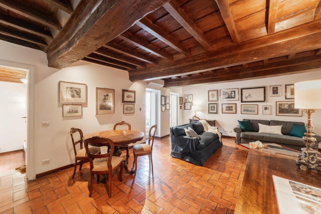 Domus Quiritum Charming, Appartamento D'Epoca A Campo De' Fiori โรม ภายนอก รูปภาพ