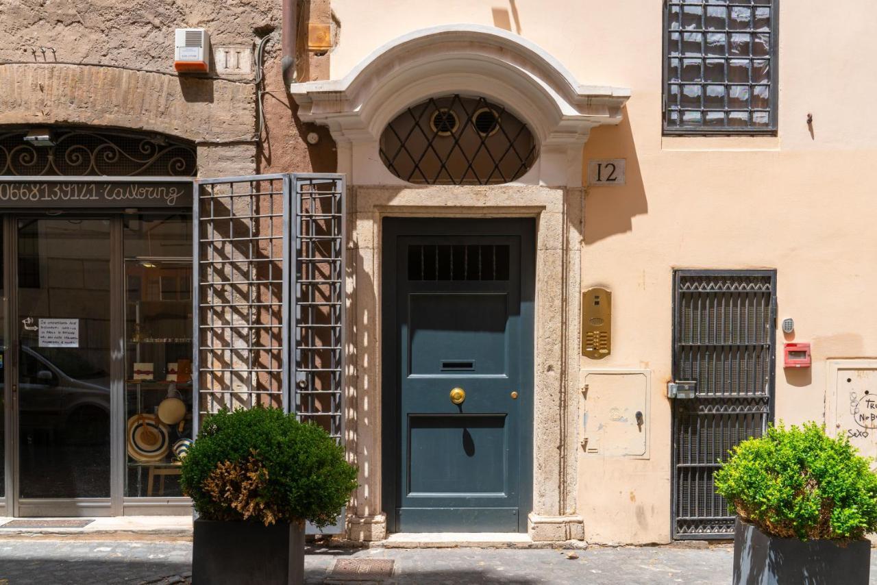 Domus Quiritum Charming, Appartamento D'Epoca A Campo De' Fiori โรม ภายนอก รูปภาพ